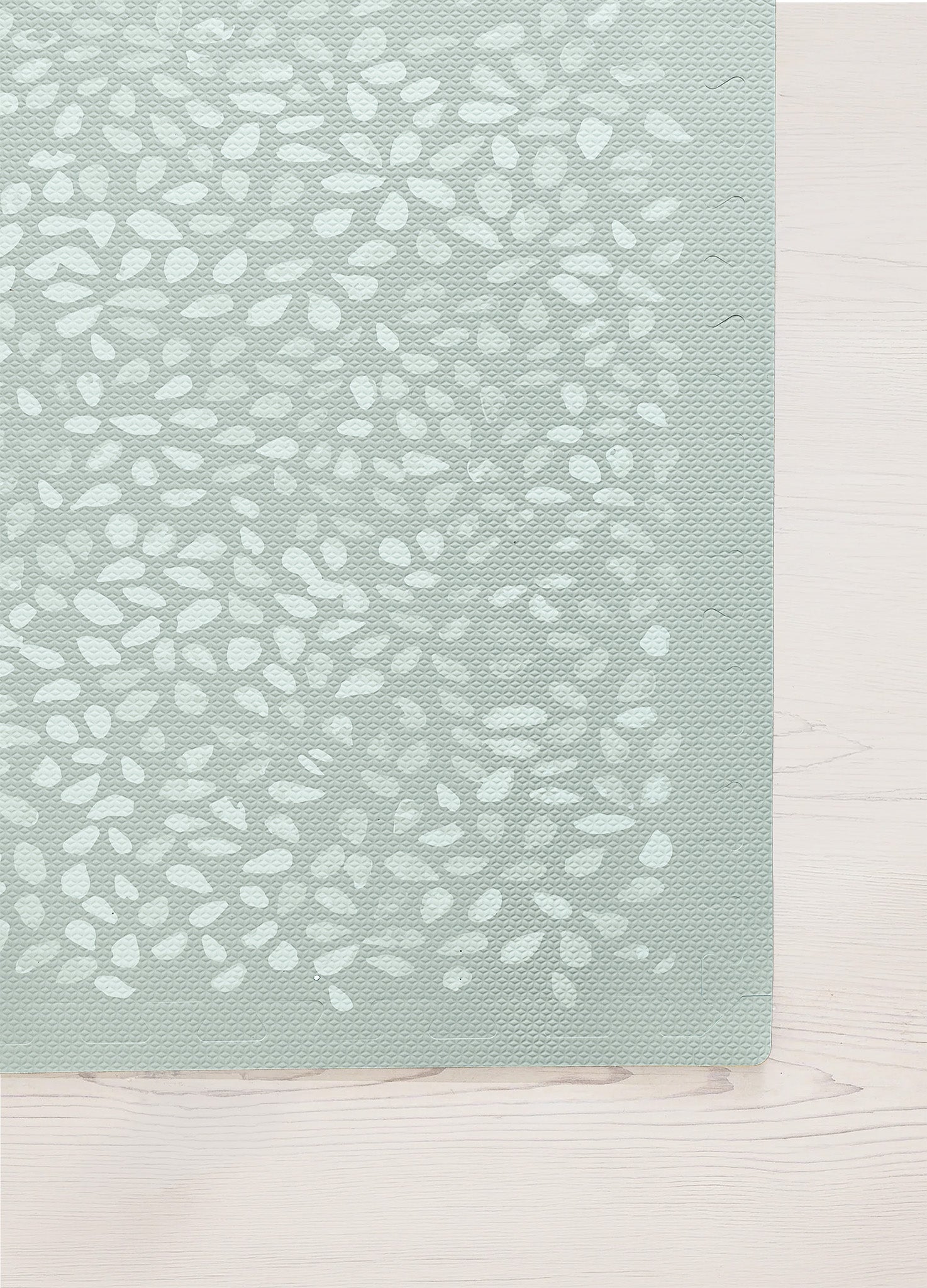 Flower Play Mat Sage
